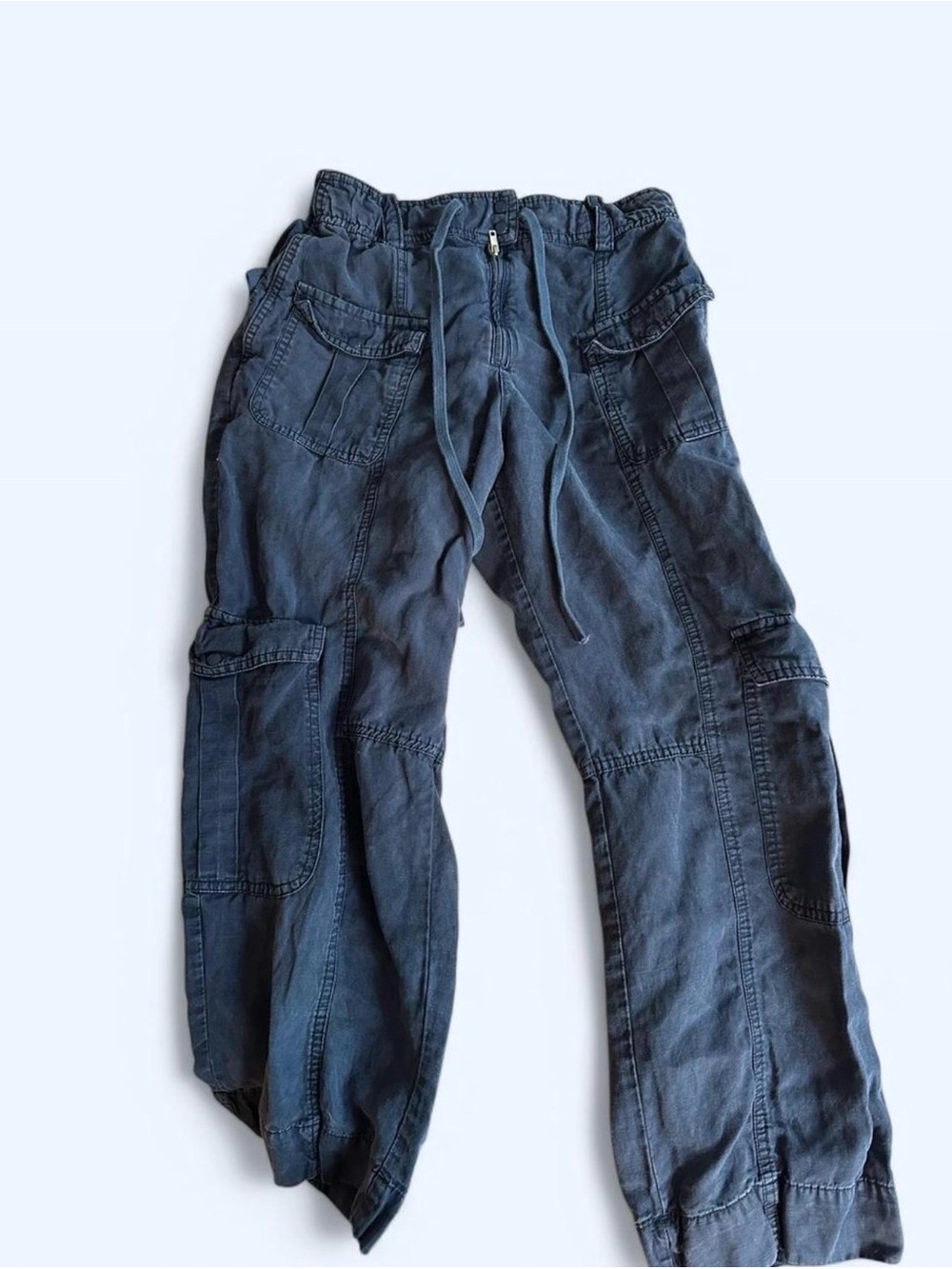 Zara Women’s Relaxed Cargo Jeans in Dark Blue